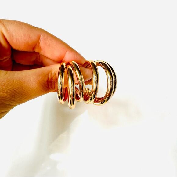 NEW NORDSTROM REVOLVE Trio Triple Slim Band Twisted Hoop Earrings Post Jewelry - Picture 2 of 15